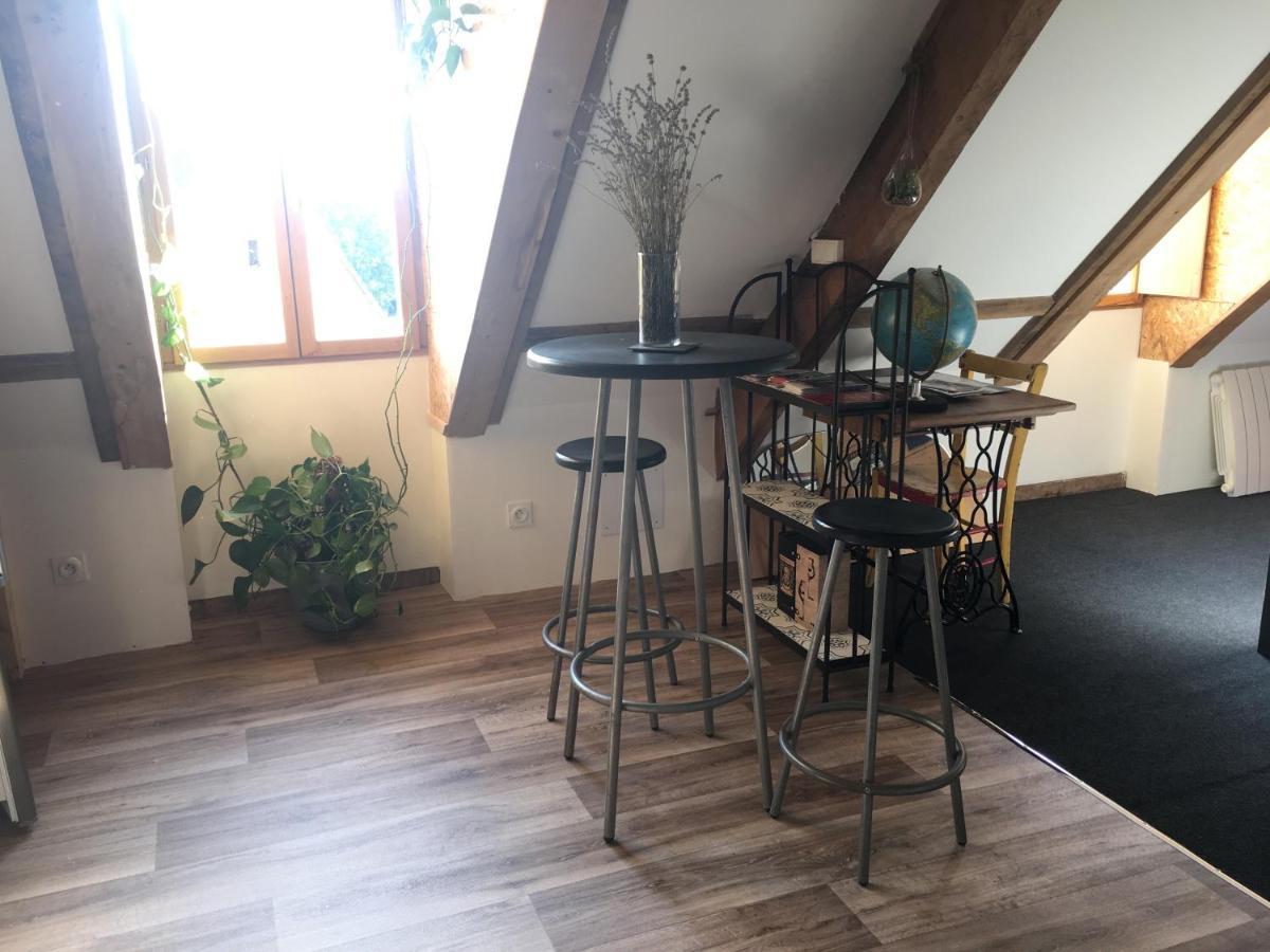 Chez Fred Avec Vue Sur Le Chateau Angles-sur-l'Anglin Екстер'єр фото